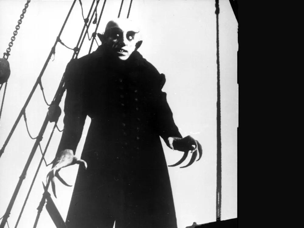 Nosferatu: Evolución del Terror, una comparación exhaustiva y fascinante entre la icónica película de 1922 y su remake de 2024