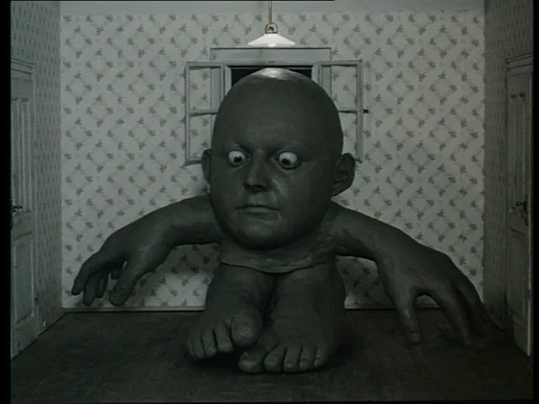 Descubriendo la Obra Maestra de Jan Švankmajer: "Darkness, Light, Darkness"