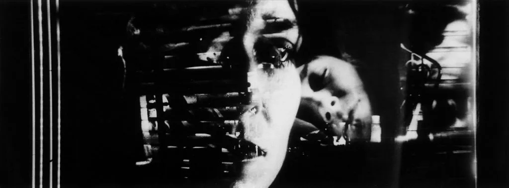 Outer Space de Peter Tscherkassky: Un Viaje Visual a través del Cine Experimental